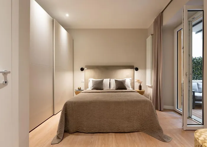 Apartmán -the Tangerine Arcade With View Florencie